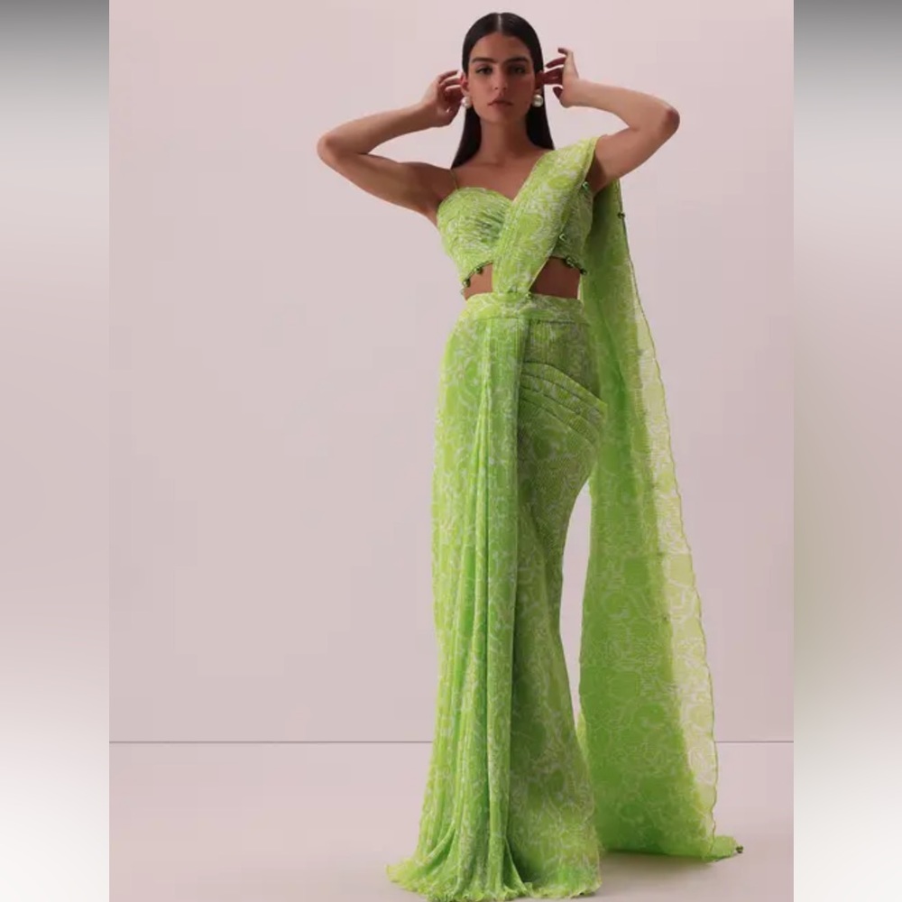 Citrus green lehenga. Size 6. Perfect for formal event.